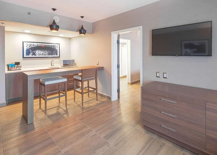 Hampton By Hilton GaleríasHotel Monterrey